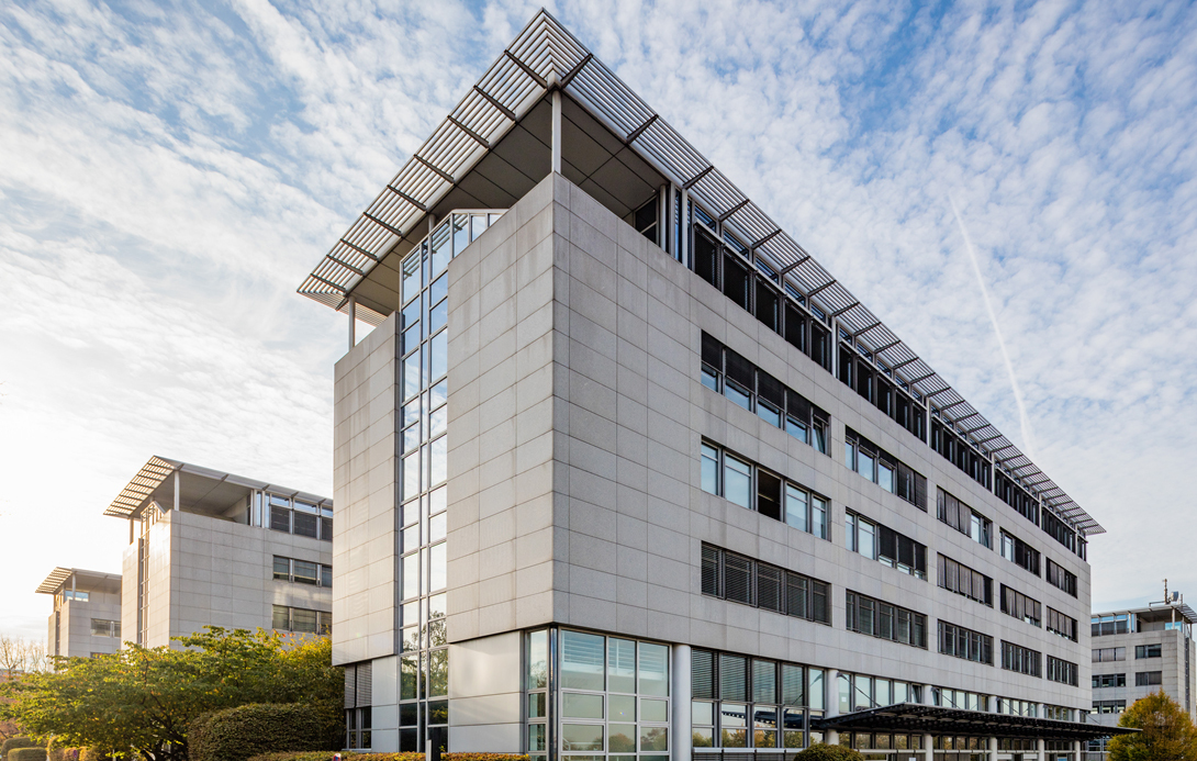 Universitätsklinikum Essen kauft Grundstück und Büroobjekt in Bredeney - Titelbild